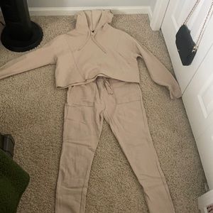 tan tracksuit